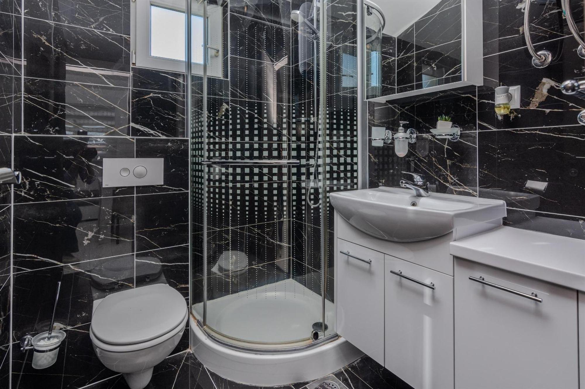 ויר Apartments Lucica מראה חיצוני תמונה